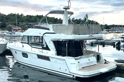 Beneteau Swift Trawler 41 Fly