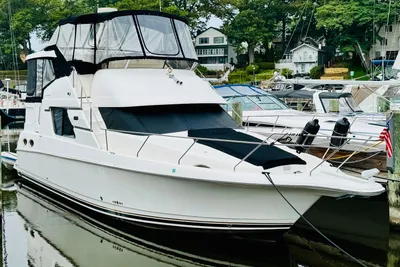 Silverton 392 Motor Yacht