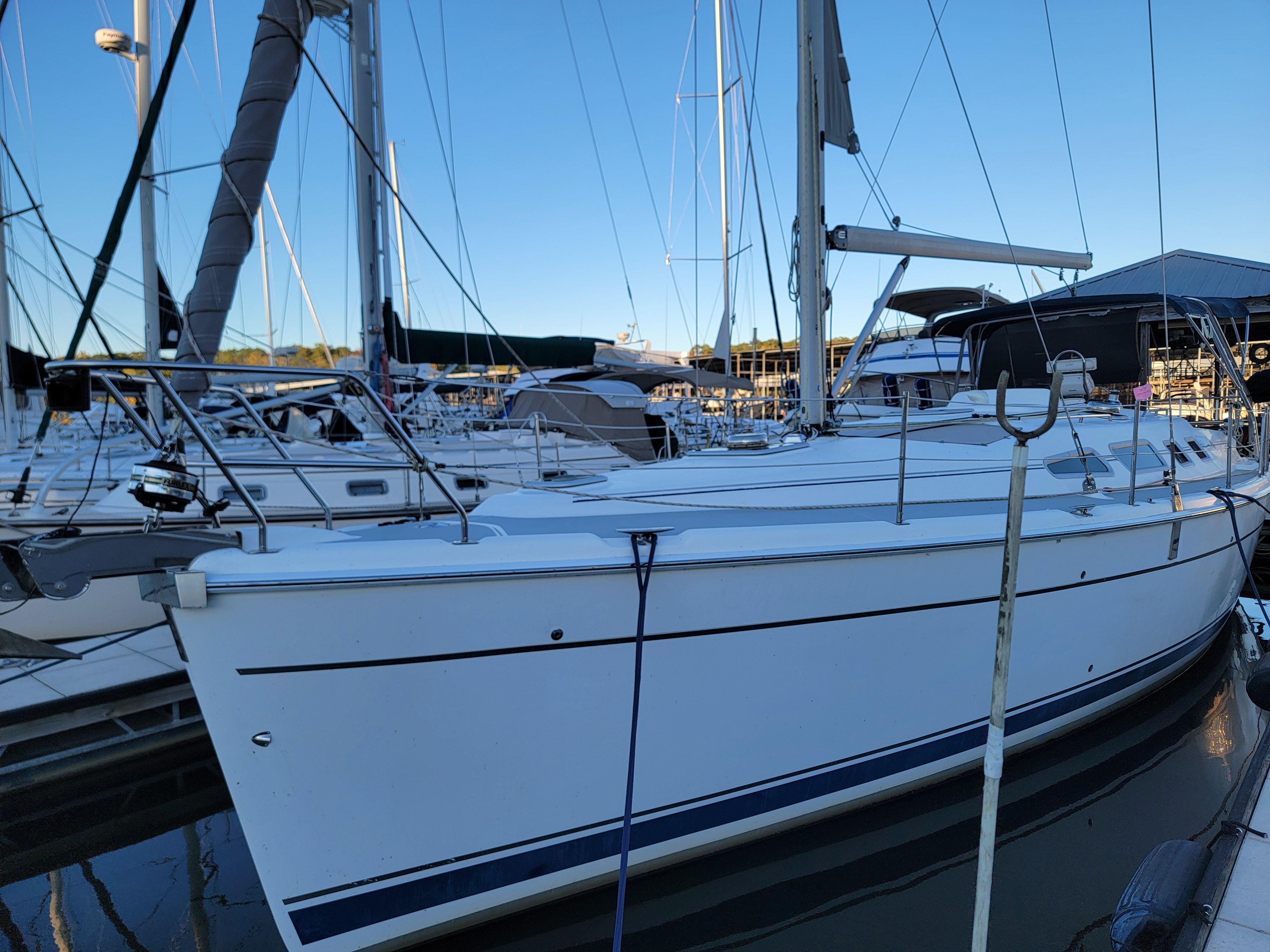 Hunter 41 Aft Cockpit