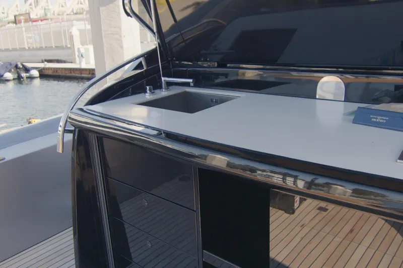 Quikwood Yacht Photos Pics Luxury yacht SACS Strider 2014 with sleek outdoor kitchen and sink area.