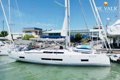 2023 Hanse 460