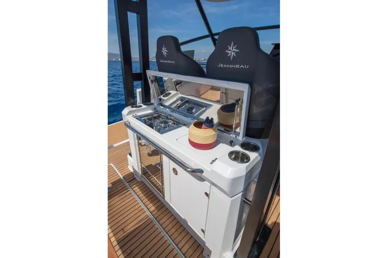  Yacht Photos Pics 2026 Jeanneau Leader 9.0 WA Series 2 boat interior with sleek kitchen setup.