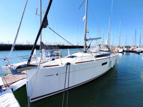 2021 Jeanneau Sun Odyssey 349