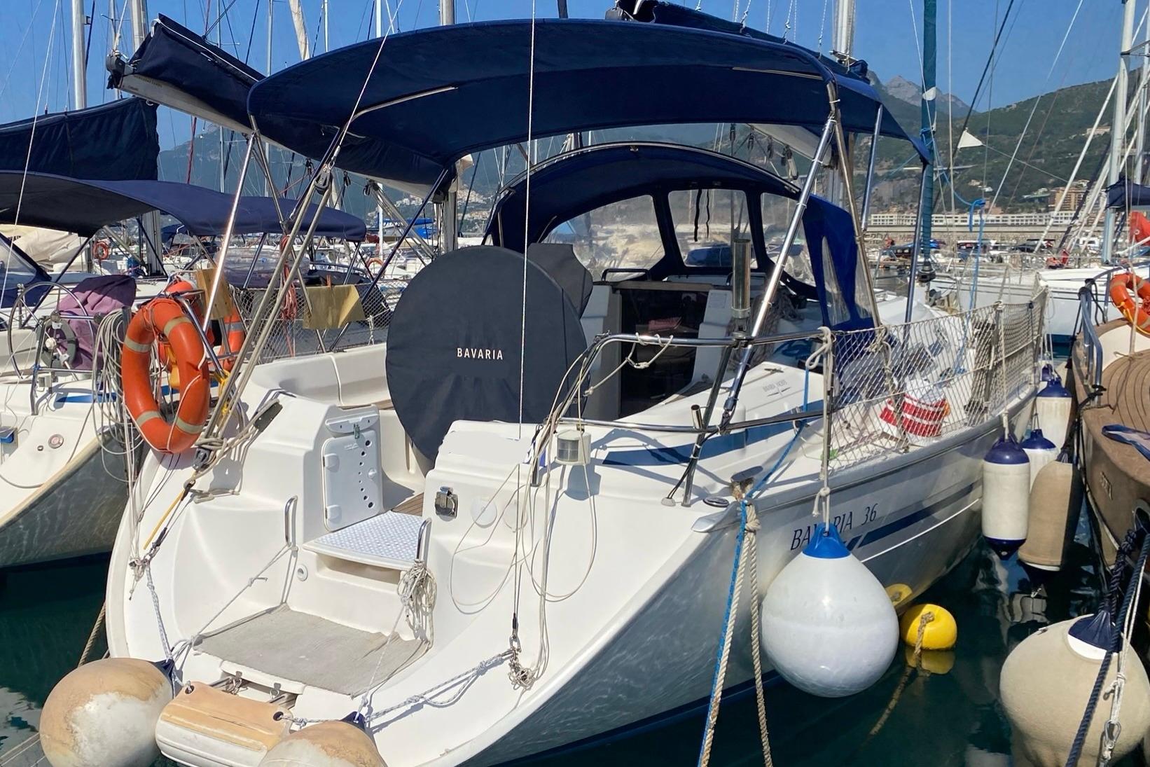 2004 Bavaria 36