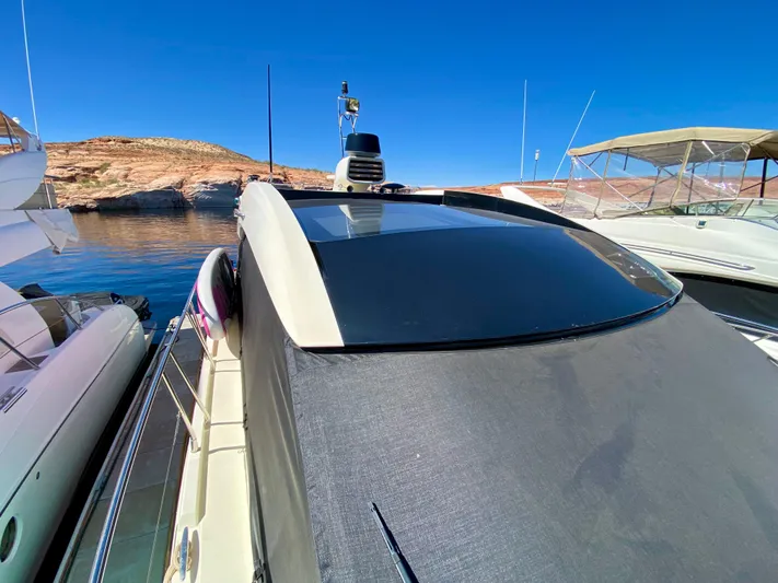 Revenant Yacht Photos Pics 