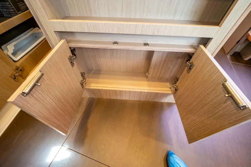  Yacht Photos Pics Open wooden cabinet in 2020 Fjord 44 Open yacht interior.