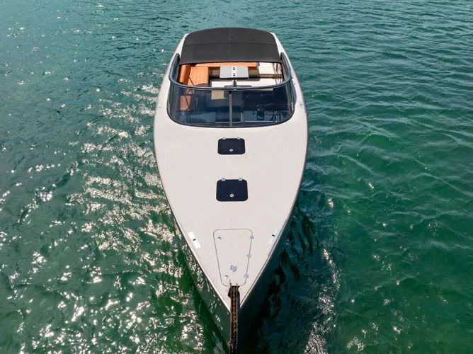  Yacht Photos Pics 2015 Vandutch 40 - Image 27