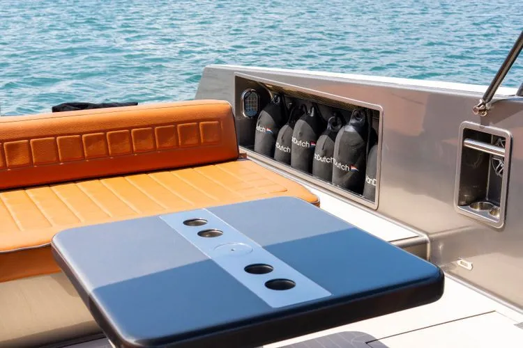  Yacht Photos Pics 2015 Vandutch 40 - Image 16