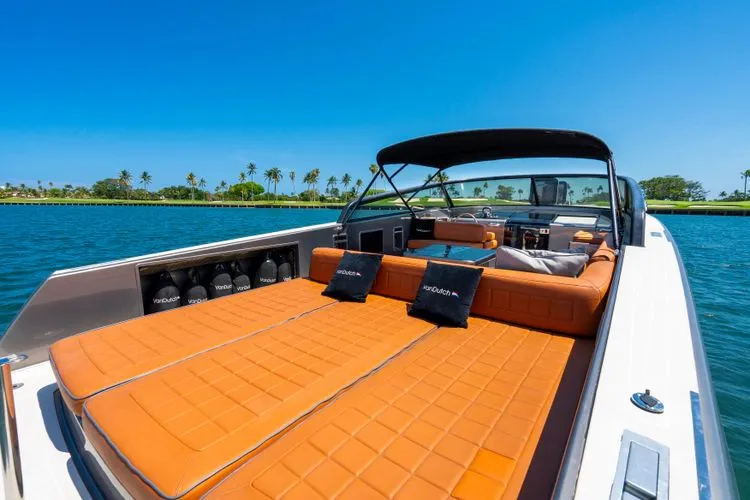  Yacht Photos Pics 2015 Vandutch 40 - Image 9