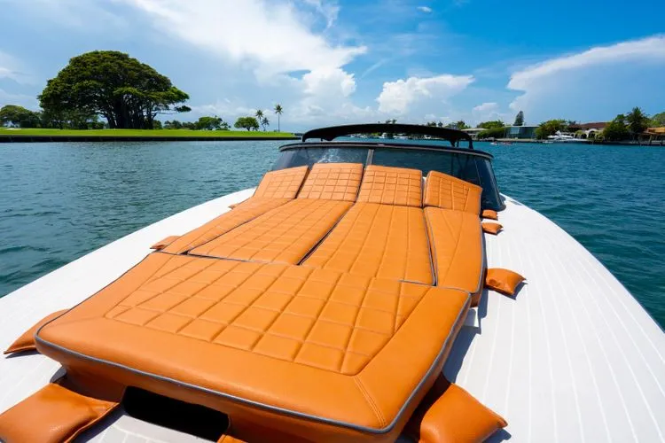  Yacht Photos Pics 2015 Vandutch 40 - Image 26