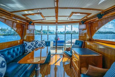 Yacht