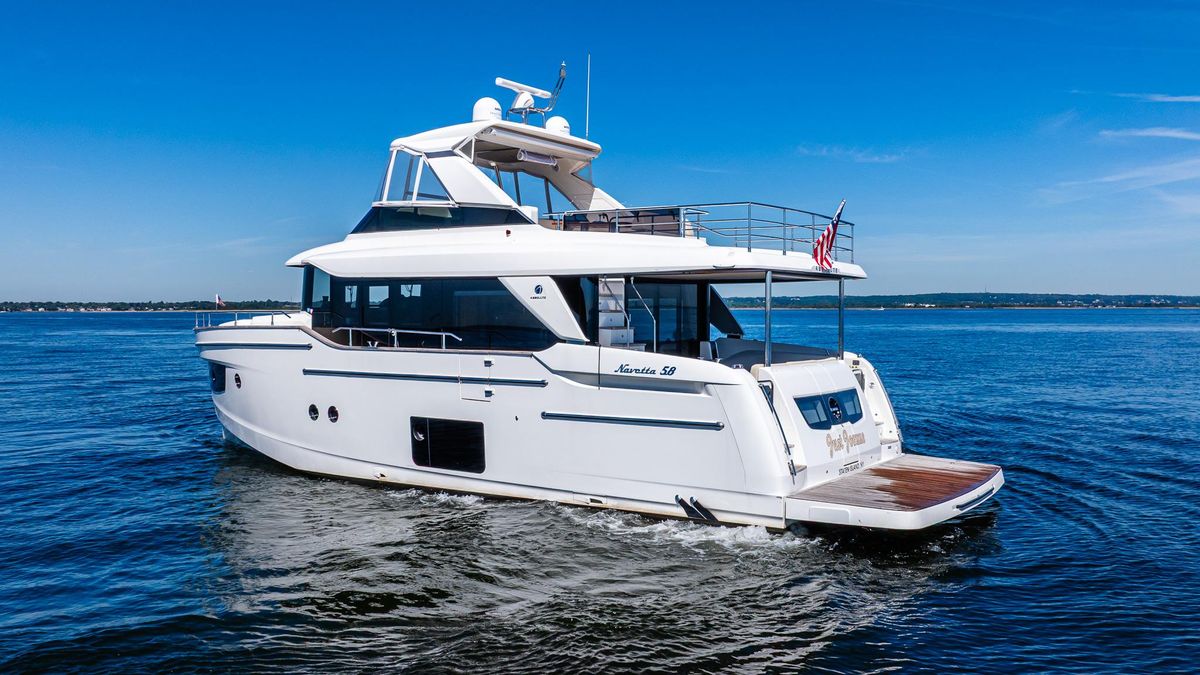 2019 Absolute 58 