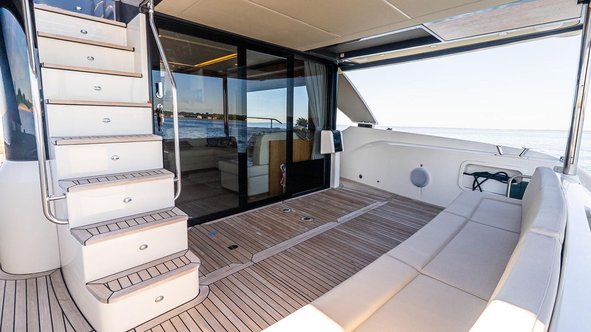 2019 Absolute 58 