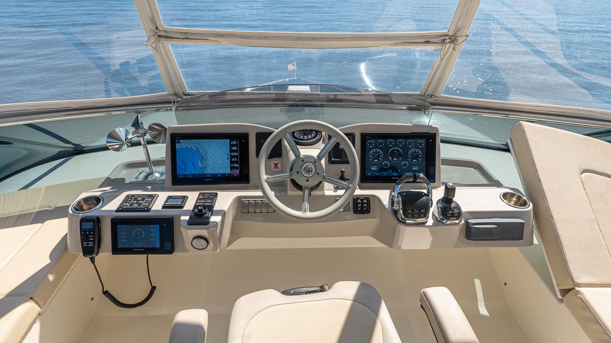 2019 Absolute 58 
