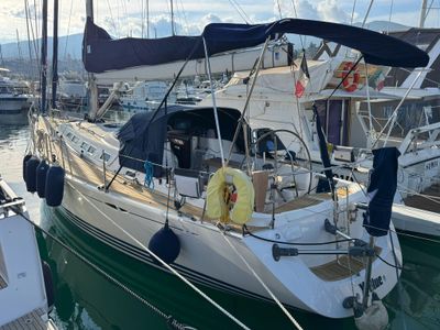 Yacht