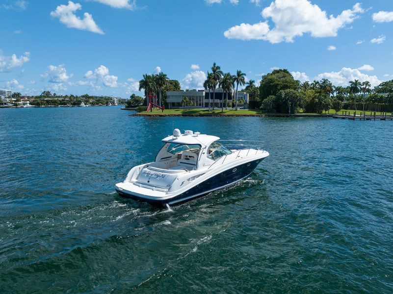 2004 Sea Ray 420 Sundancer