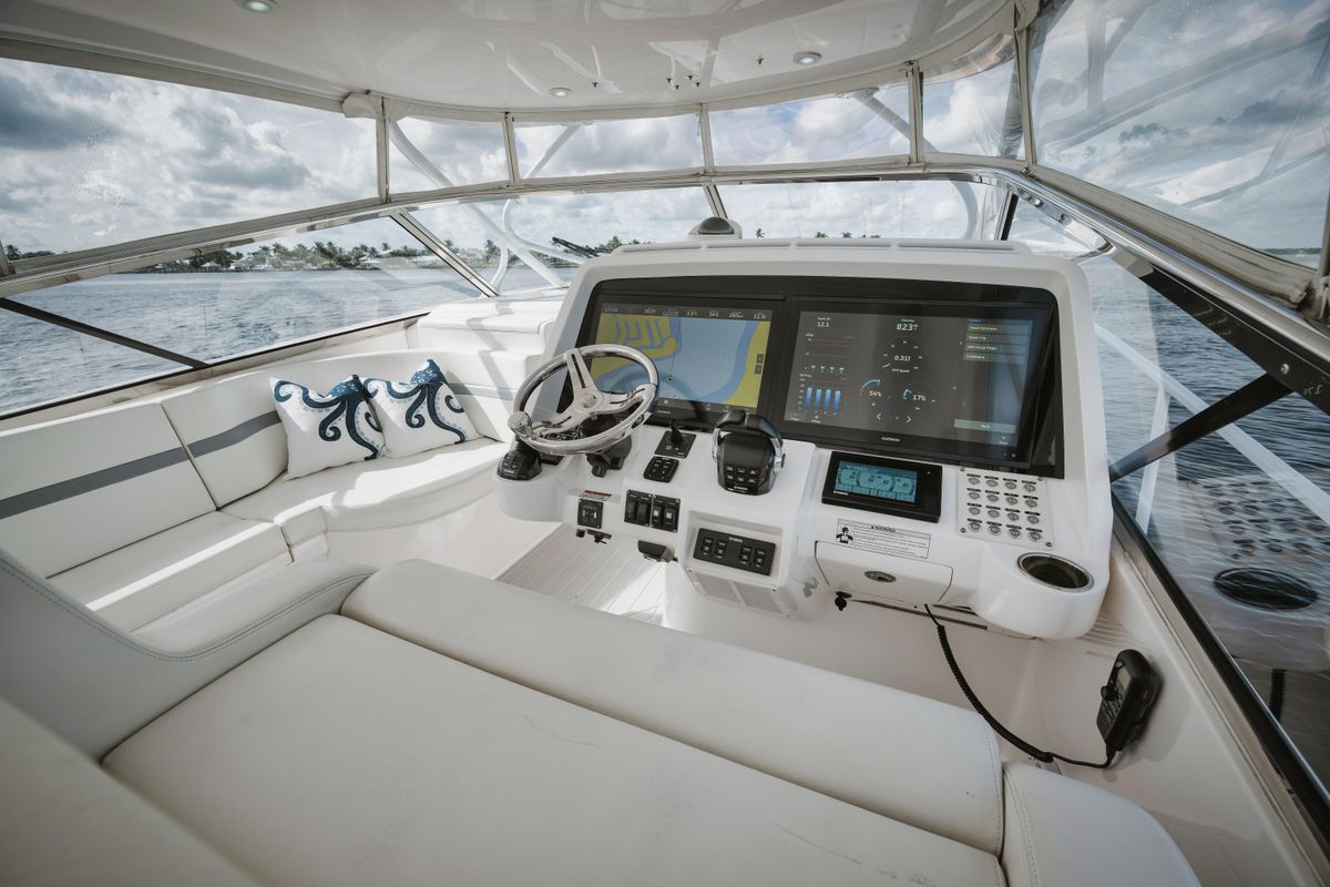2018 Intrepid 47 