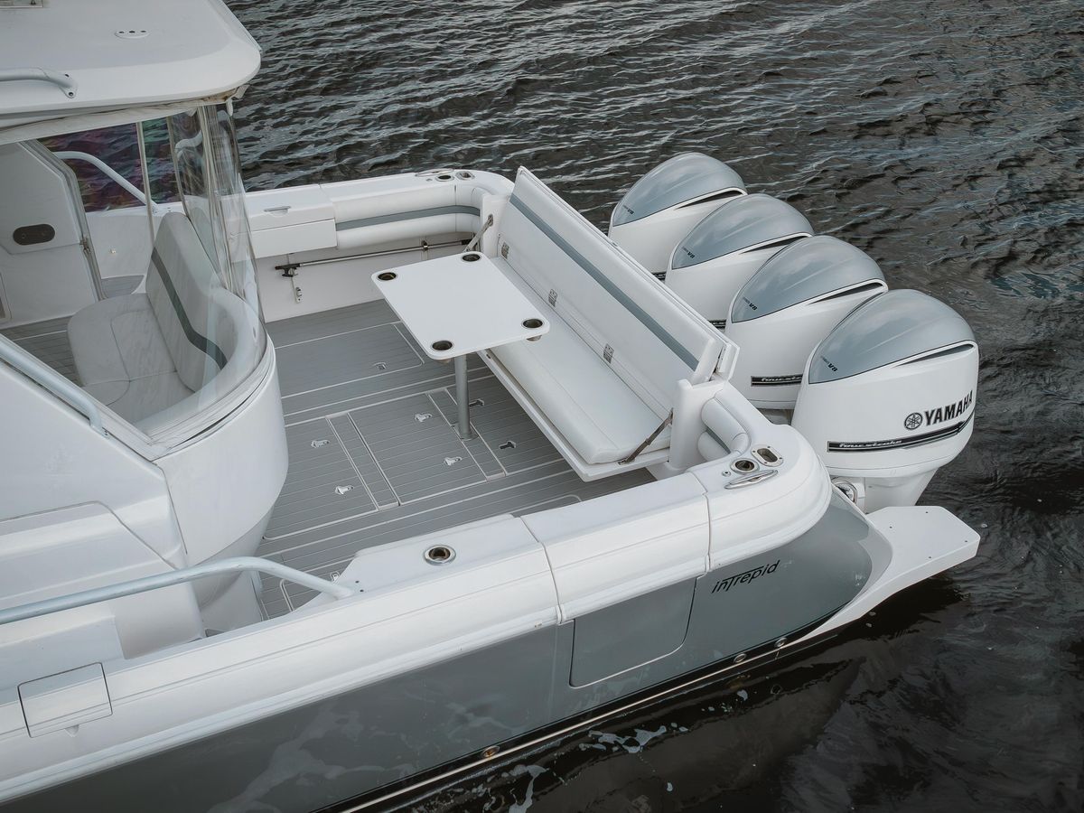 2018 Intrepid 47 
