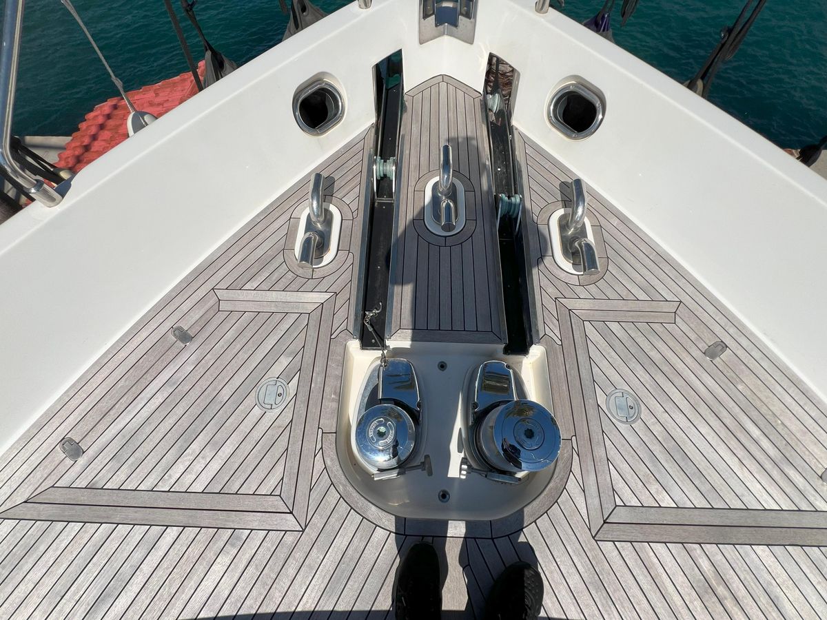 2005 Ferretti Yachts 74 