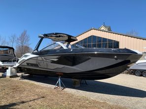 Scarab 285 ID