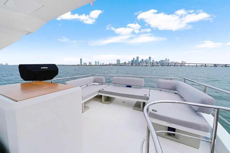 2016 Azimut 50 