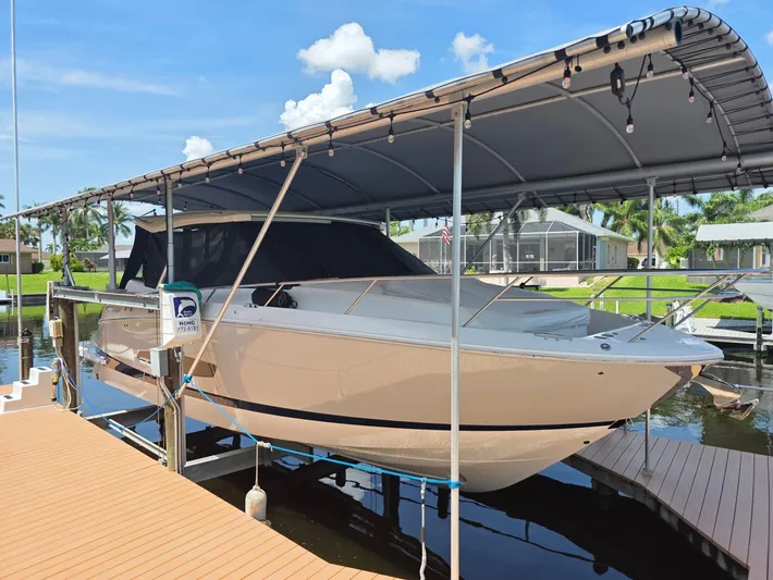  Yacht Photos Pics 2024 REGAL 36 XO - Image 3