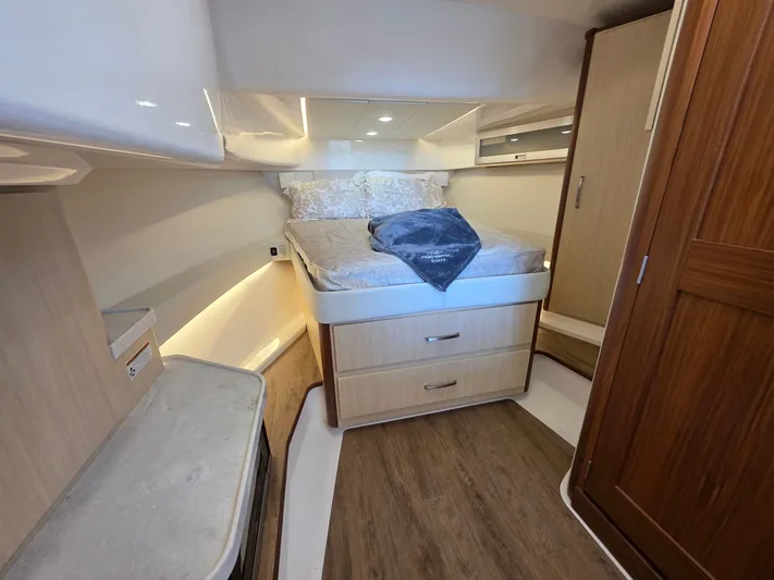  Yacht Photos Pics 2024 REGAL 36 XO - Image 23