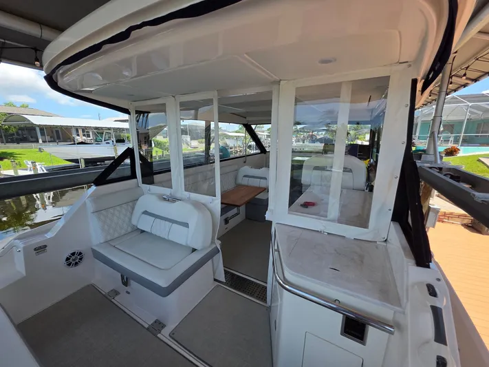  Yacht Photos Pics 2024 REGAL 36 XO - Image 12