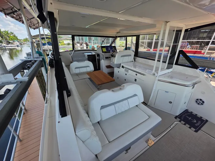  Yacht Photos Pics 2024 REGAL 36 XO - Image 14