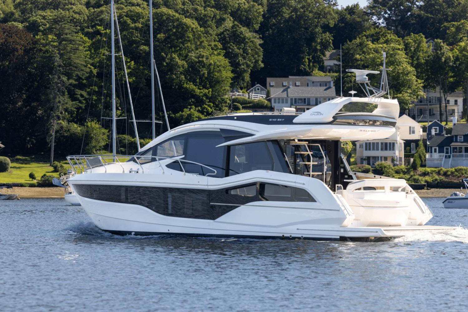 Galeon 510 Sky