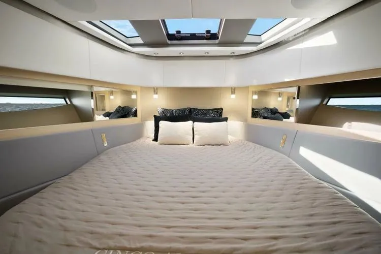  Yacht Photos Pics 2021 Uniesse Exuma Htc5 - Image 32