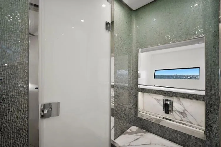  Yacht Photos Pics 2021 Uniesse Exuma Htc5 - Image 35