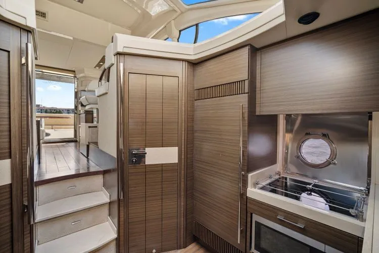  Yacht Photos Pics 2014 Azimut 48 Fly - Image 27