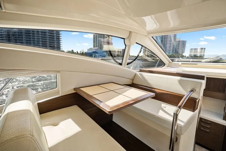  Yacht Photos Pics 2014 Azimut 48 Fly - Image 19