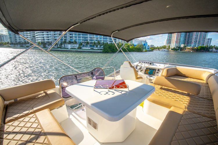 2014 Azimut 48 