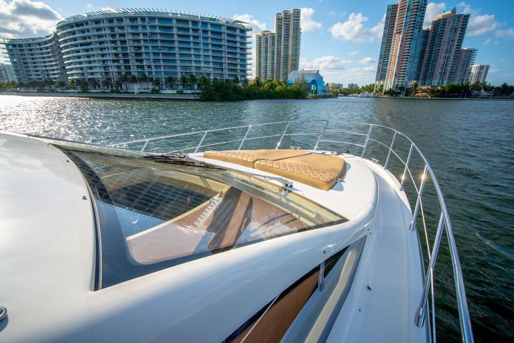 2014 Azimut 48 