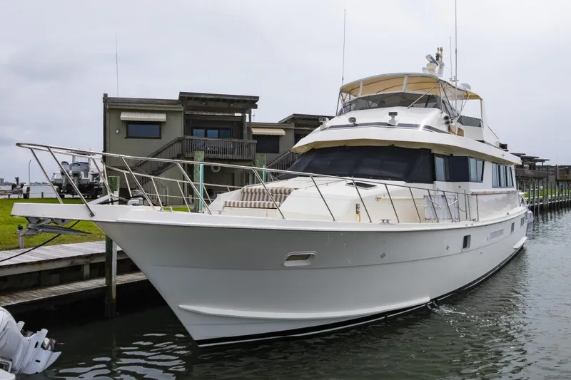 Sugar Bear Yacht Photos Pics 