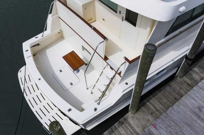 Sugar Bear Yacht Photos Pics 