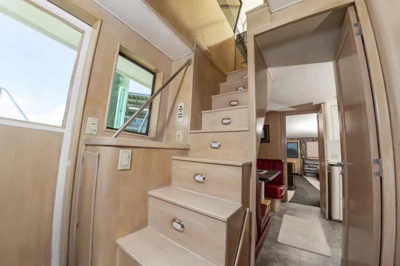 Sugar Bear Yacht Photos Pics 