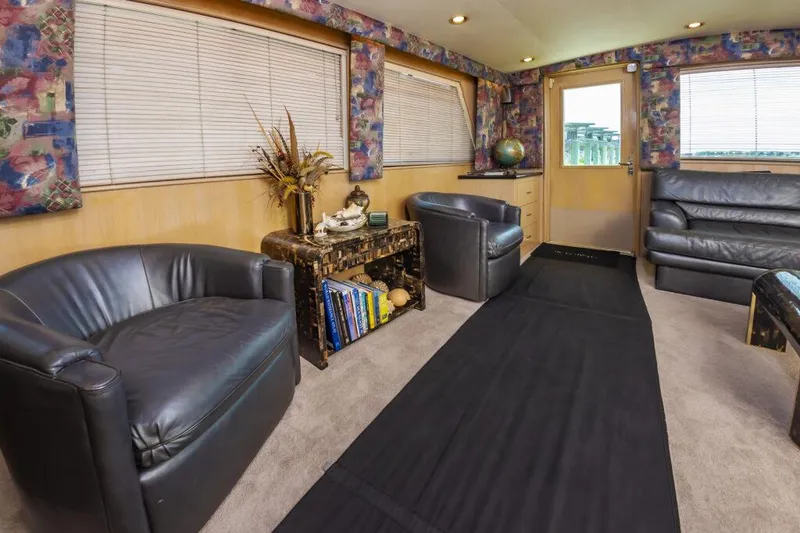 Sugar Bear Yacht Photos Pics 