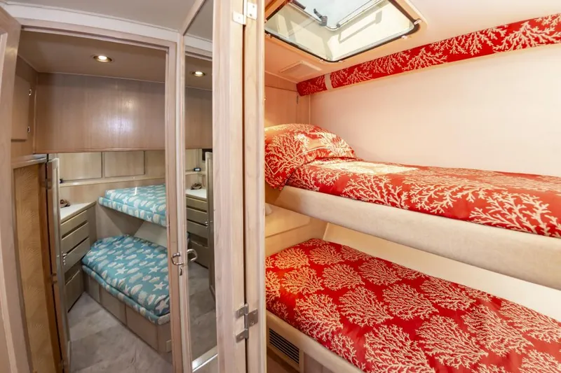 Sugar Bear Yacht Photos Pics 