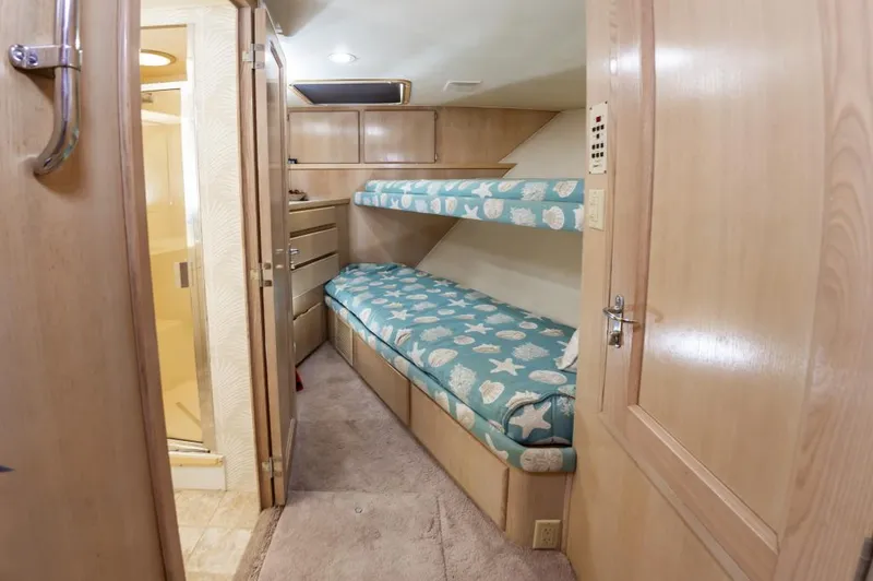 Sugar Bear Yacht Photos Pics 