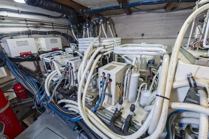 Sugar Bear Yacht Photos Pics 