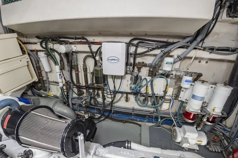 Sugar Bear Yacht Photos Pics 