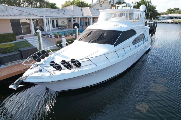 2008 Hatteras 64 