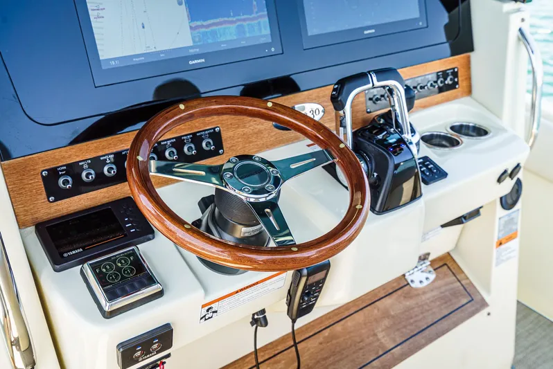 Felicita Bambino Yacht Photos Pics 