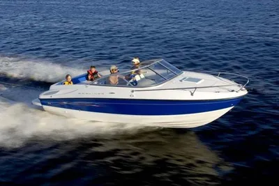 2006 Bayliner 652 Cuddy