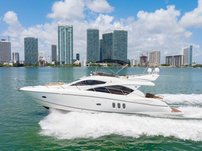 2011 Sunseeker Manhattan 52