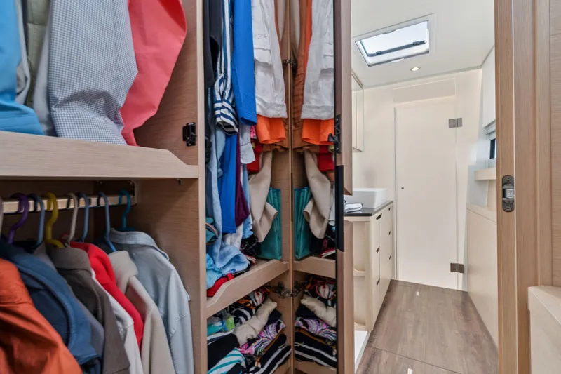 Navitas Yacht Photos Pics Spacious wardrobe and bathroom in 2019 Itacatamarans 14.99 yacht interior.