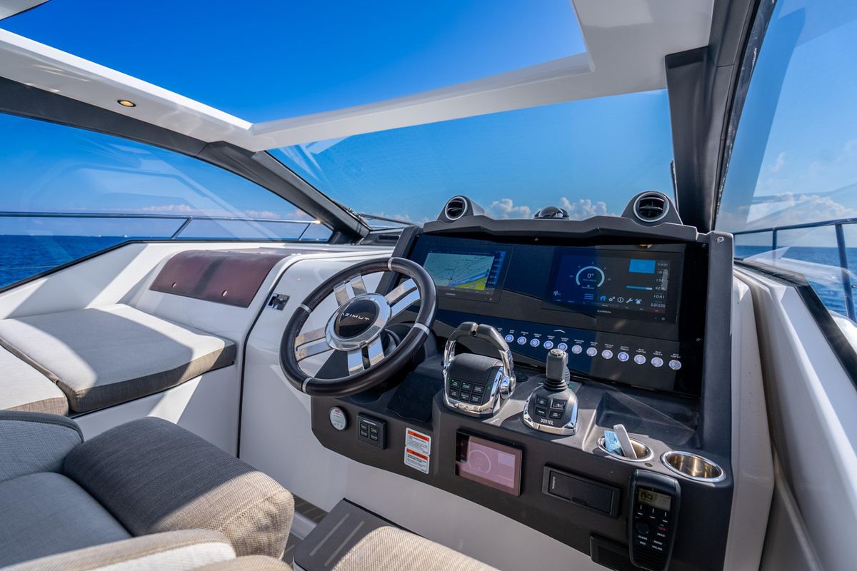 2021 Azimut 53 